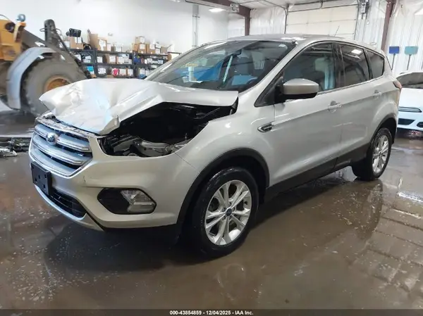 1FMCU0GD2KUC26526 2019 FORD ESCAPE - Image 2