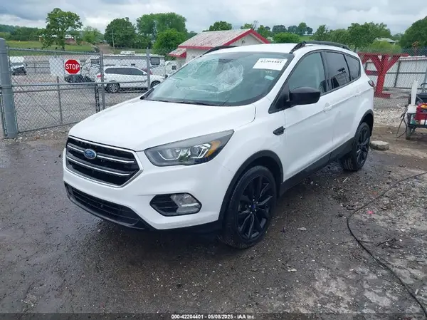 1FMCU0GD2KUC46050 2019 FORD ESCAPE - Image 2