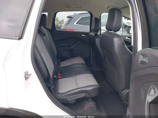 1FMCU0GD2KUC46050 2019 FORD ESCAPE - Image 8