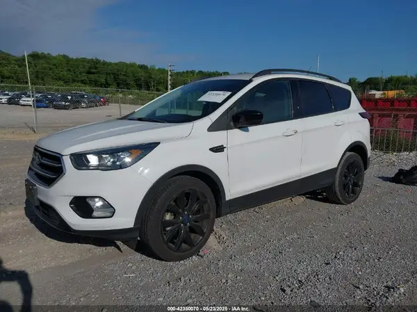 1FMCU0GD2KUC47330 2019 FORD ESCAPE - Image 2