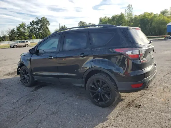 1FMCU0GD3HUA04019 2017 FORD ESCAPE - Image 2