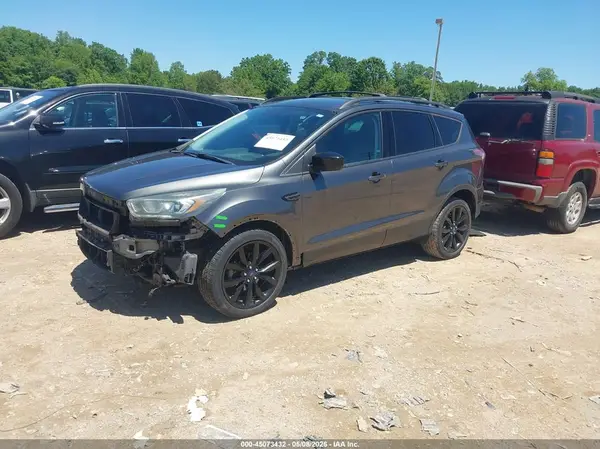 1FMCU0GD3HUA18681 2017 FORD ESCAPE - Image 2
