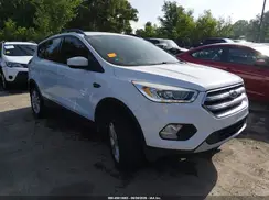 1FMCU0GD3HUA37702 2017 FORD ESCAPE