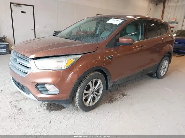 1FMCU0GD3HUA40745 2017 FORD ESCAPE - Image 2