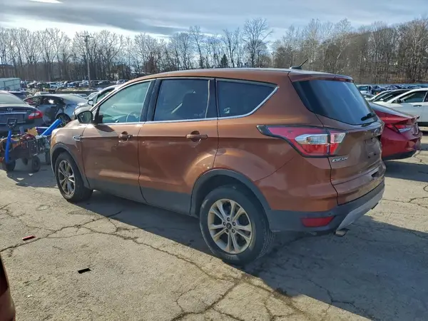 1FMCU0GD3HUA40986 2017 FORD ESCAPE - Image 2