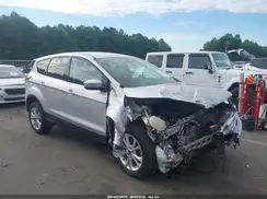 1FMCU0GD3HUA45475 2017 FORD ESCAPE