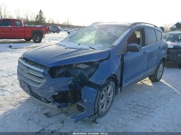 1FMCU0GD3HUA58338 2017 FORD ESCAPE - Image 2