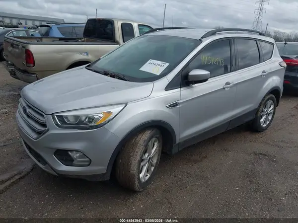 1FMCU0GD3HUA59490 2017 FORD ESCAPE - Image 2