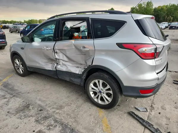 1FMCU0GD3HUA62485 2017 FORD ESCAPE - Image 2