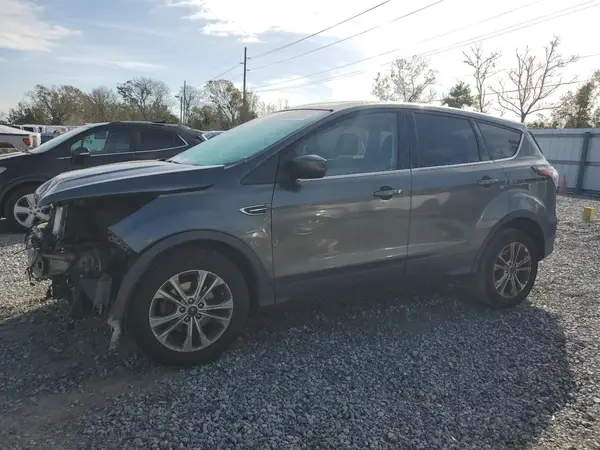 1FMCU0GD3HUA89007 2017 FORD ESCAPE - Image 1