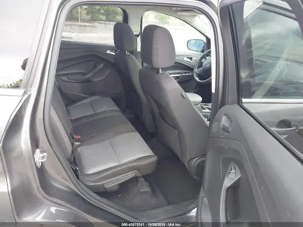1FMCU0GD3HUA89203 2017 FORD ESCAPE - Image 8