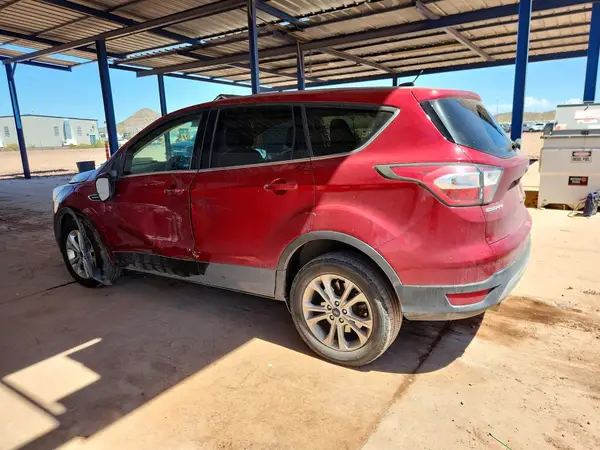 1FMCU0GD3HUB28923 2017 FORD ESCAPE - Image 2
