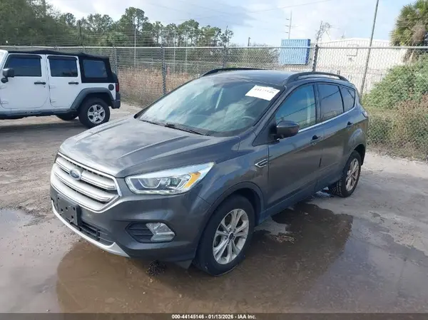 1FMCU0GD3HUB37430 2017 FORD ESCAPE - Image 2