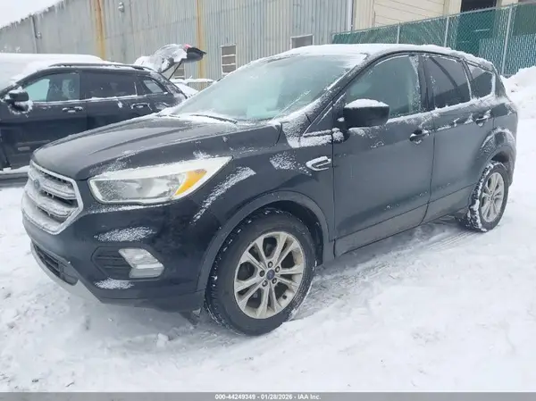 1FMCU0GD3HUB51831 2017 FORD ESCAPE - Image 2