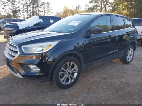 1FMCU0GD3HUB51862 2017 FORD ESCAPE - Image 2