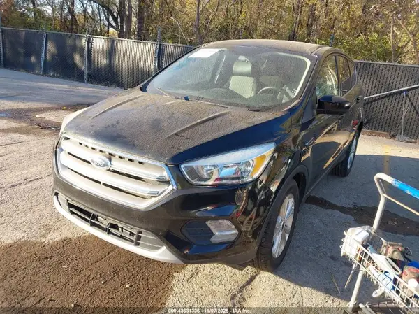 1FMCU0GD3HUB52719 2017 FORD ESCAPE - Image 2