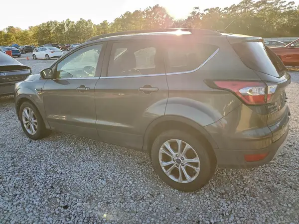 1FMCU0GD3HUB75935 2017 FORD ESCAPE - Image 2