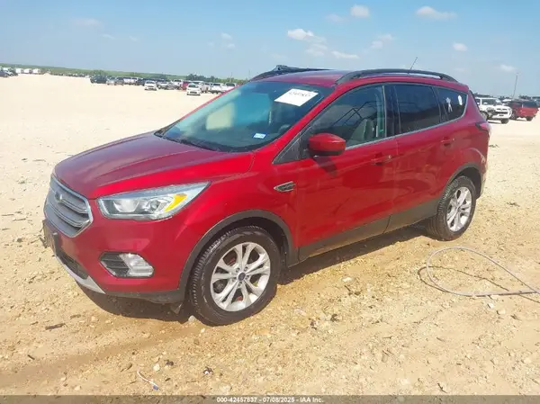 1FMCU0GD3HUB78009 2017 FORD ESCAPE - Image 2