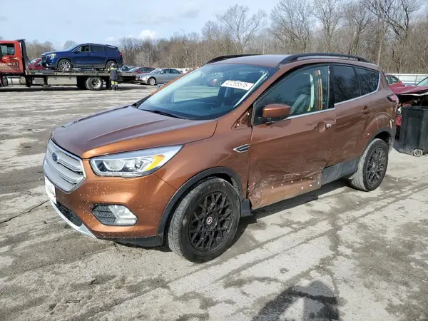 1FMCU0GD3HUC04513 2017 FORD ESCAPE - Image 1