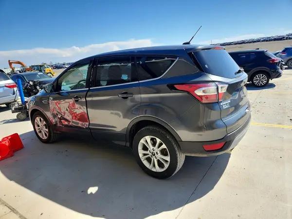 1FMCU0GD3HUC08917 2017 FORD ESCAPE - Image 2