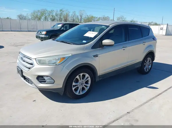 1FMCU0GD3HUC10263 2017 FORD ESCAPE - Image 2