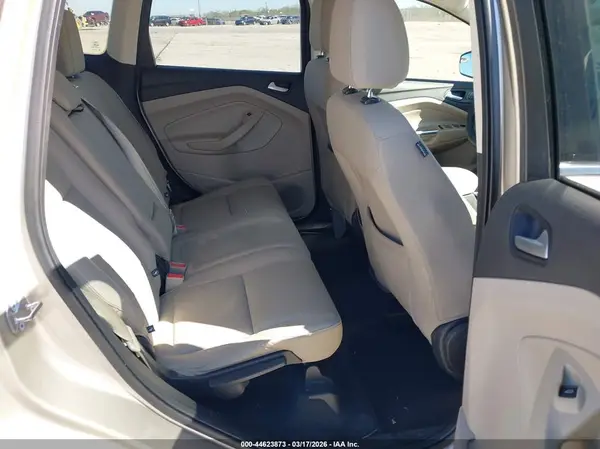 1FMCU0GD3HUC10263 2017 FORD ESCAPE - Image 8