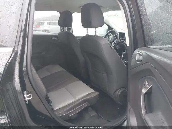 1FMCU0GD3HUC27757 2017 FORD ESCAPE - Image 8