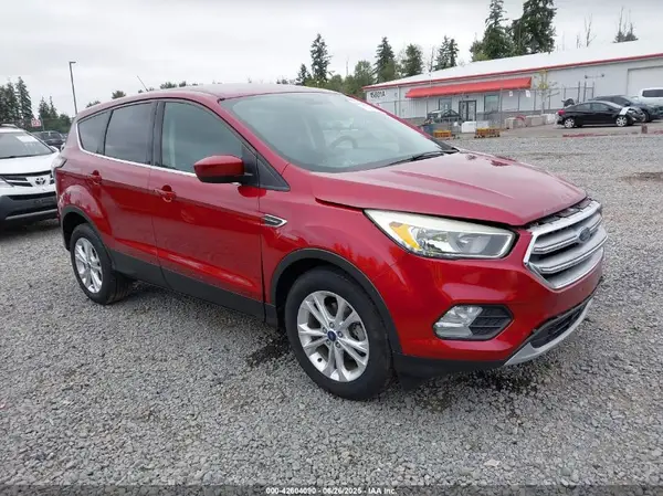 1FMCU0GD3HUC32327 2017 FORD ESCAPE - Image 1