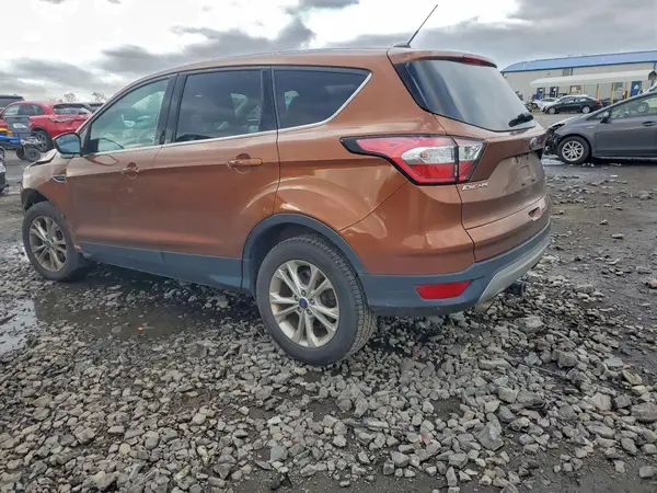 1FMCU0GD3HUC41920 2017 FORD ESCAPE - Image 2