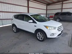 1FMCU0GD3HUC49922 2017 FORD ESCAPE