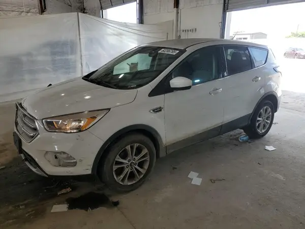 1FMCU0GD3HUC55588 2017 FORD ESCAPE - Image 1