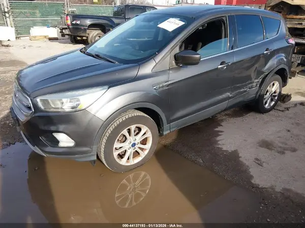 1FMCU0GD3HUC57440 2017 FORD ESCAPE - Image 2