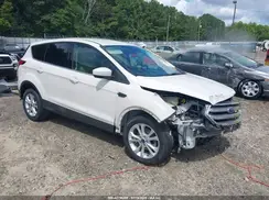 1FMCU0GD3HUC73959 2017 FORD ESCAPE