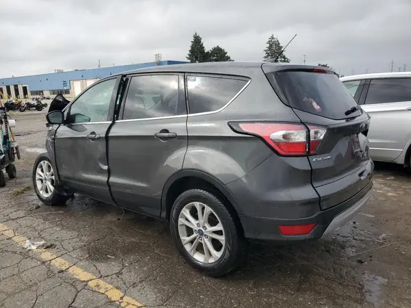 1FMCU0GD3HUC76389 2017 FORD ESCAPE - Image 2