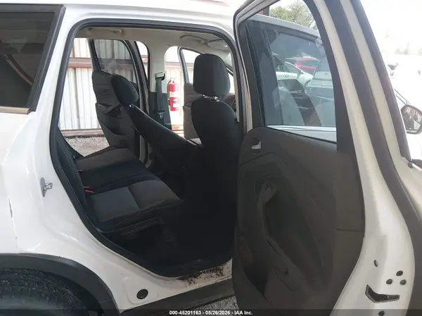 1FMCU0GD3HUC98229 2017 FORD ESCAPE - Image 8