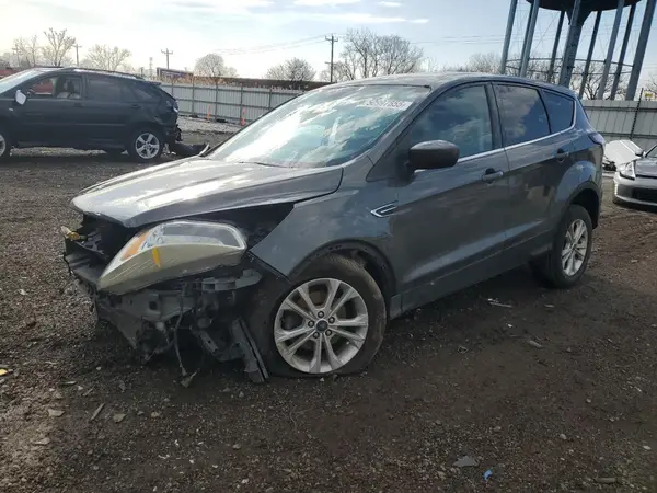 1FMCU0GD3HUD06233 2017 FORD ESCAPE - Image 1