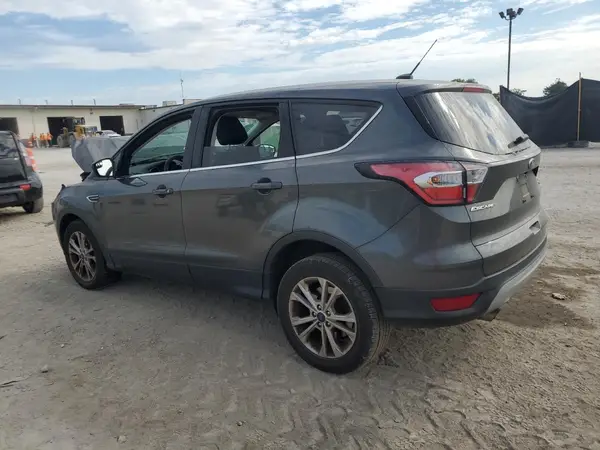 1FMCU0GD3HUD18477 2017 FORD ESCAPE - Image 2