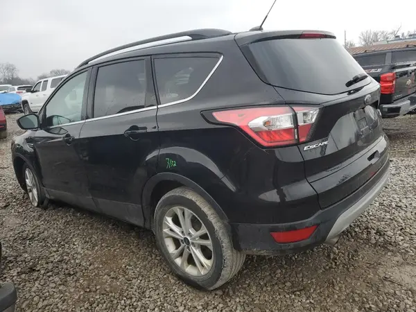1FMCU0GD3HUD26272 2017 FORD ESCAPE - Image 2