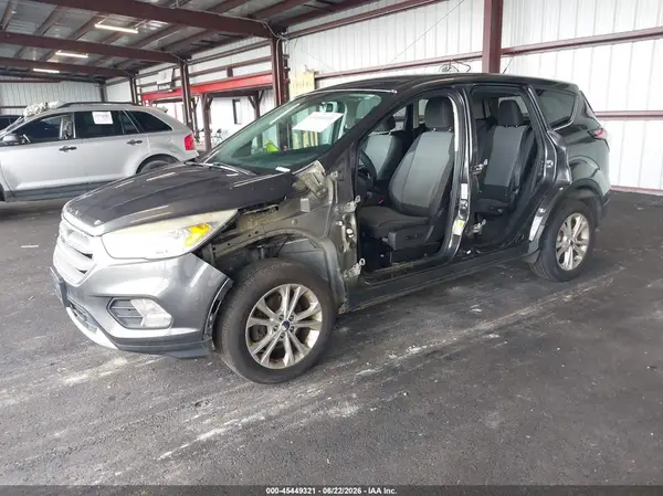 1FMCU0GD3HUD50393 2017 FORD ESCAPE - Image 2