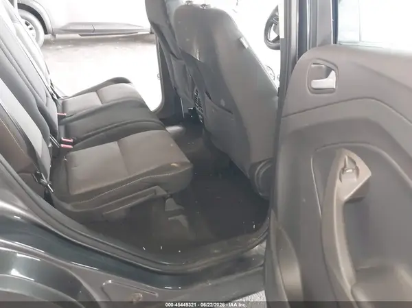 1FMCU0GD3HUD50393 2017 FORD ESCAPE - Image 8