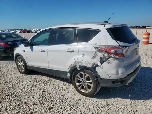 1FMCU0GD3HUD52614 2017 FORD ESCAPE - Image 2