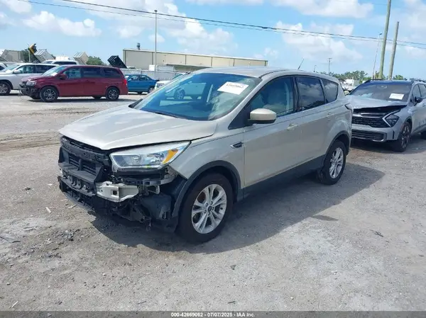 1FMCU0GD3HUD72717 2017 FORD ESCAPE - Image 2