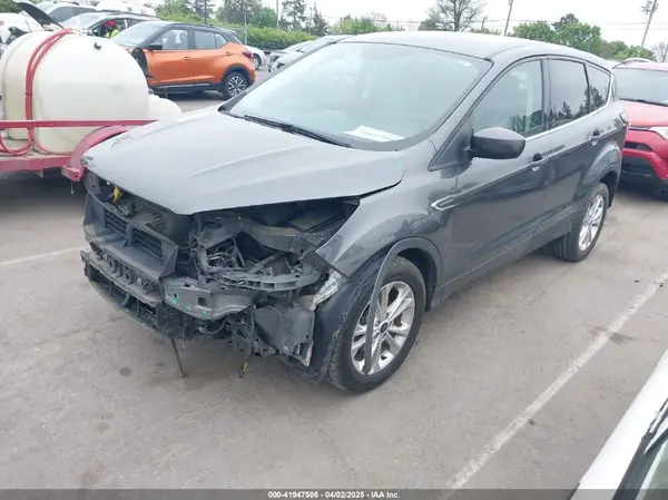 1FMCU0GD3HUD74466 2017 FORD ESCAPE - Image 2
