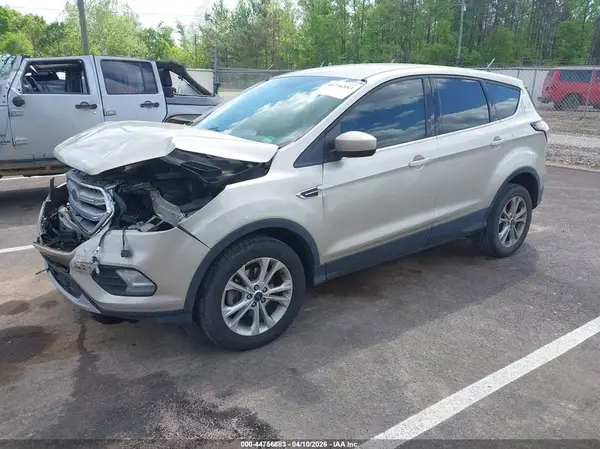 1FMCU0GD3HUD75116 2017 FORD ESCAPE - Image 2