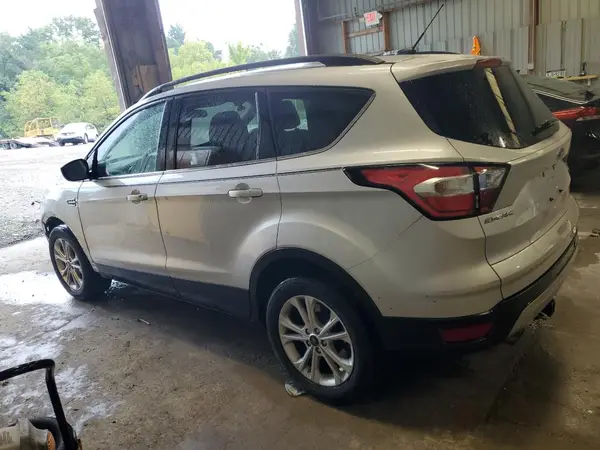 1FMCU0GD3HUD92322 2017 FORD ESCAPE - Image 2