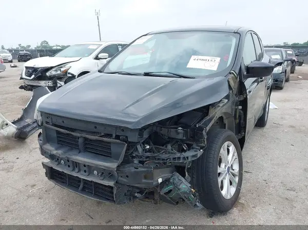 1FMCU0GD3HUE04467 2017 FORD ESCAPE - Image 2