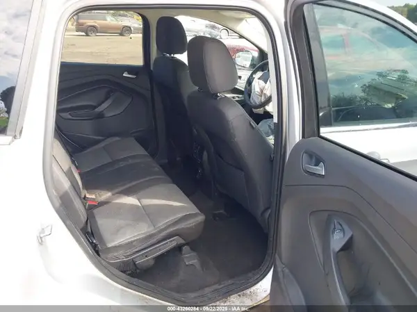 1FMCU0GD3HUE17106 2017 FORD ESCAPE - Image 8