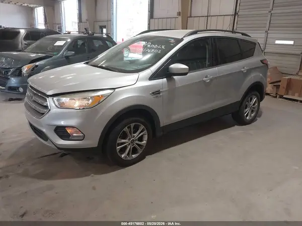 1FMCU0GD3HUE43351 2017 FORD ESCAPE - Image 2