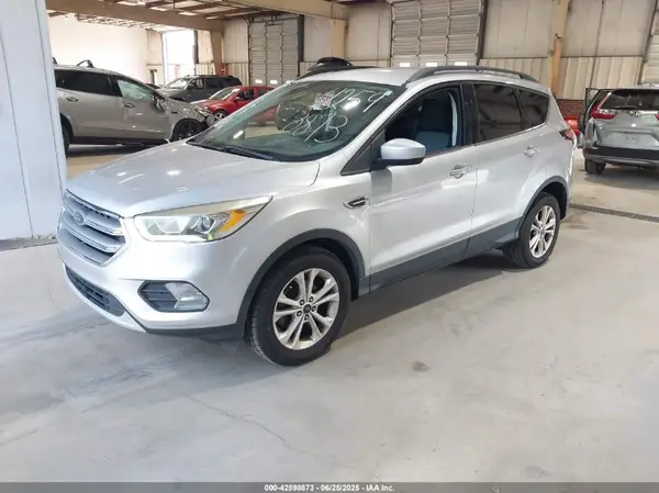 1FMCU0GD3HUE84496 2017 FORD ESCAPE - Image 2