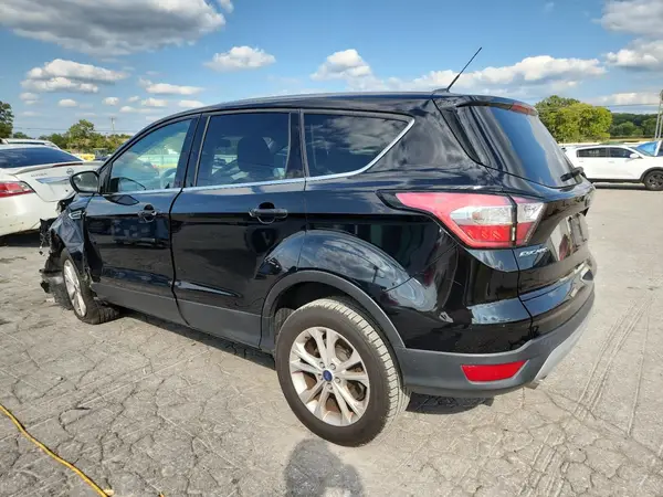 1FMCU0GD3HUE90864 2017 FORD ESCAPE - Image 2